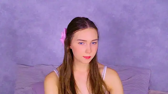 OliviaLay online show from 11/24/25, 12:16