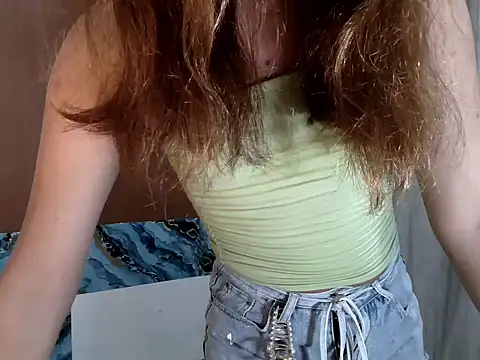 amandareddragon online show from 06/14/26, 04:42