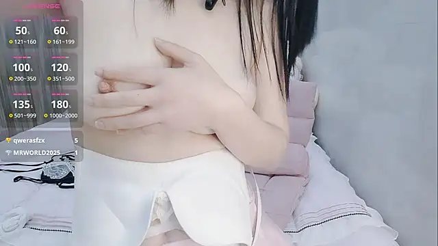 Snapshot of xiaokaixin chatting on 11/11/25, 10:54 xiaokaixin online show from 11/11/25, 10:54