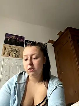 Snapshot of SweetieLina chatting on 10/07/25, 08:11 SweetieLina online show from 10/07/25, 08:11