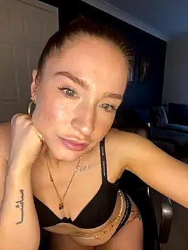 Cherry-L-28 online show from 10/14/25, 12:17