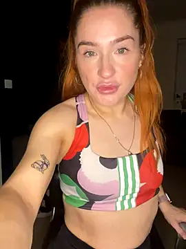 Cherry-L-28 online show from 10/28/25, 11:47