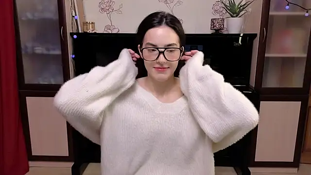 di moon online show from 10/03/25, 02:25