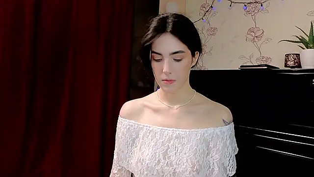 di moon online show from 10/11/25, 02:26