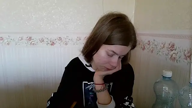 0nlyLola online show from 10/30/25, 08:16