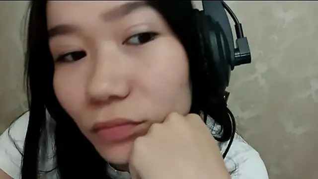 YukiShaapan online show from 10/06/25, 10:45