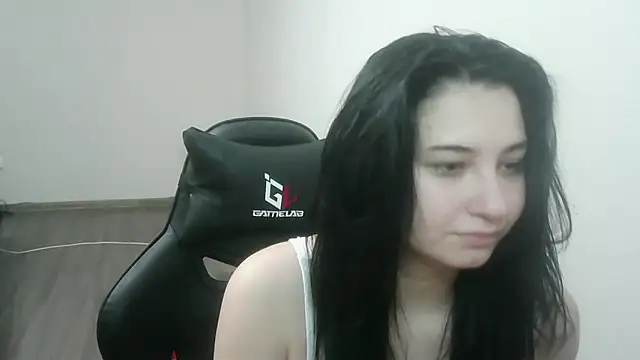 meow woem online show from 10/08/25, 05:43