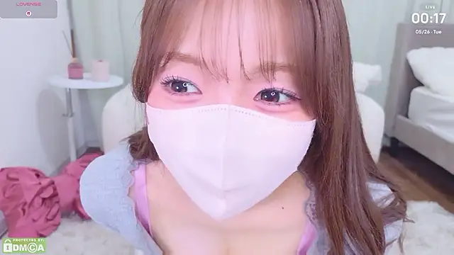 Seira  nn online show from 05/25/26, 03:18