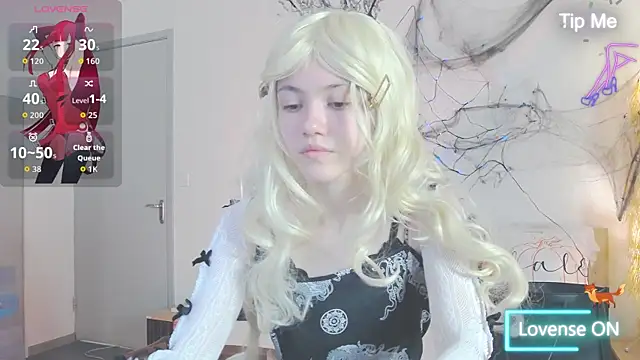 MissKotomiss online show from 10/29/25, 08:49