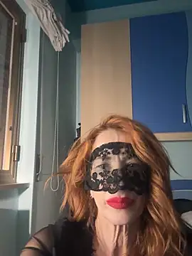 Snapshot of NoFilterCouple chatting on 10/03/25, 07:33 NoFilterCouple online show from 10/03/25, 07:33