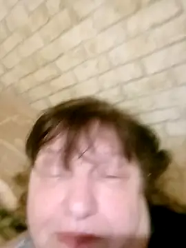 Apeesynka55211 online show from 12/18/25, 07:31