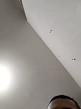 Snapshot of Valen_Squirt04 chatting on 01/10/26, 01:57 Valen Squirt04 online show from 01/10/26, 01:57