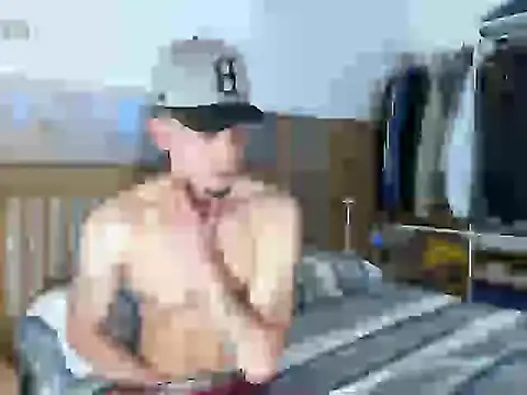 Snapshot of strongManLatino chatting on 02/10/26, 03:16 strongManLatino online show from 02/10/26, 03:16