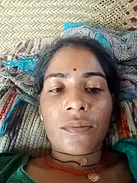 Snapshot of Maya_Rajput5 chatting on 10/05/25, 05:17 Maya Rajput5 online show from 10/05/25, 05:17