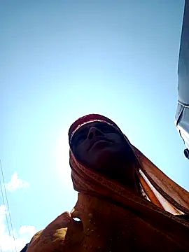 Snapshot of Maya_Rajput5 chatting on 10/07/25, 07:05 Maya Rajput5 online show from 10/07/25, 07:05