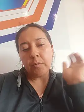 Snapshot of linda_swett chatting on 07/14/26, 03:29 linda swett online show from 07/14/26, 03:29