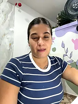 violeticafox online show from 12/18/25, 02:17