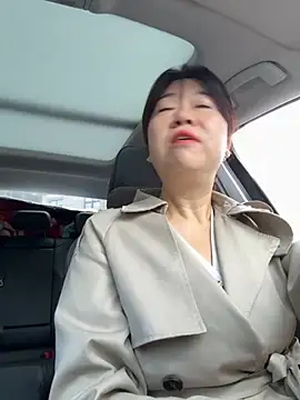 siru-love online show from 10/12/25, 03:49