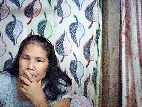 milagrose rose online show from 10/04/25, 08:34