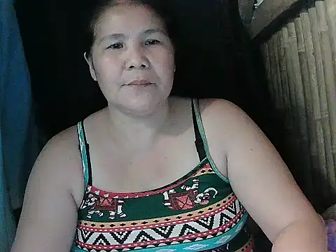 Snapshot of milagrose_rose chatting on 03/27/26, 10:15 milagrose rose online show from 03/27/26, 10:15