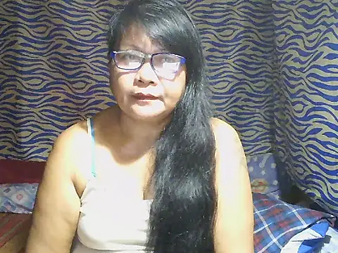 joy cute online show from 10/30/25, 12:23