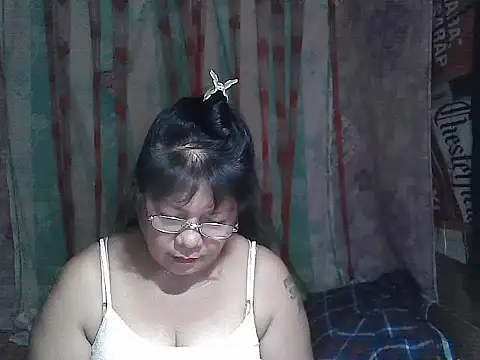 Snapshot of joy_cute chatting on 03/05/26, 11:01 joy cute online show from 03/05/26, 11:01