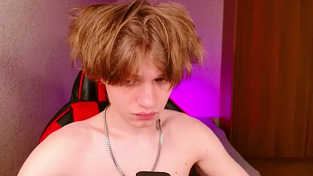 jeffreyue online show from 10/29/25, 04:53