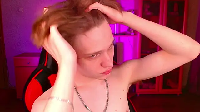 jeffreyue online show from 11/04/25, 05:23