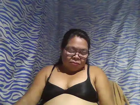 Snapshot of cris_tita chatting on 07/03/26, 12:44 cris tita online show from 07/03/26, 12:44