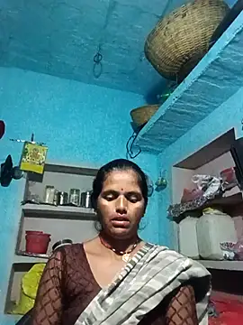 Mohni cute online show from 10/14/25, 12:22