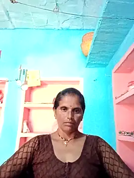 Mohni cute online show from 10/18/25, 08:26