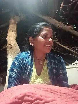 Mohni cute online show from 12/14/25, 01:33