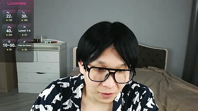 Snapshot of KaiChicken chatting on 04/08/26, 07:58 KaiChicken online show from 04/08/26, 07:58