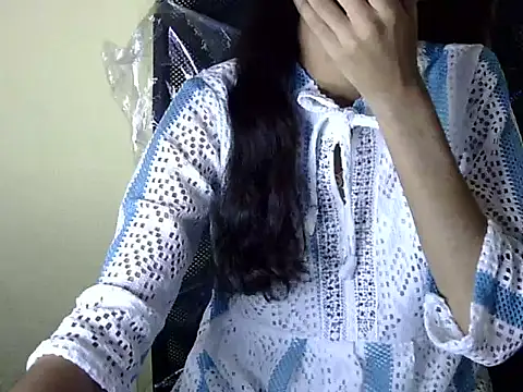 Shazi 1 online show from 11/28/25, 02:42