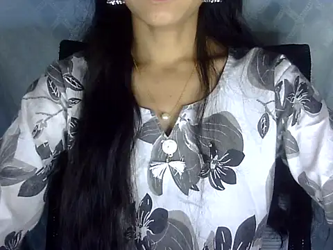 Snapshot of Shazi_1 chatting on 03/29/26, 04:29 Shazi 1 online show from 03/29/26, 04:29