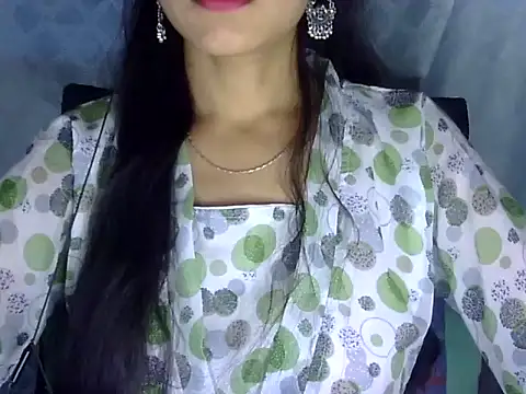 Snapshot of Shazi_1 chatting on 03/31/26, 02:39 Shazi 1 online show from 03/31/26, 02:39