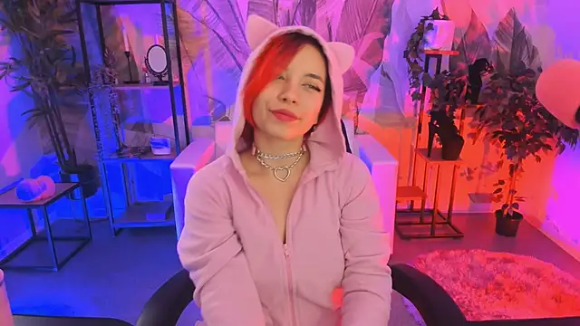 MarcelineChi online show from 10/27/25, 12:31