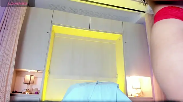 ChloeWiillow online show from 05/30/26, 11:40