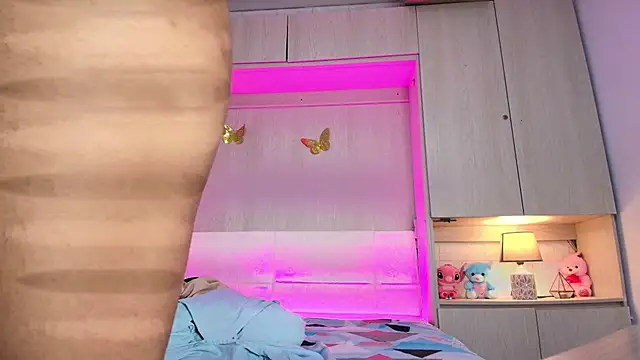 ChloeWiillow online show from 07/16/26, 12:11