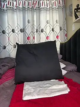 Snapshot of CynnxxxBarb chatting on 01/12/26, 05:23 CynnxxxBarb online show from 01/12/26, 05:23