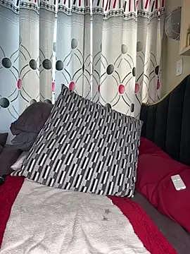 Snapshot of CynnxxxBarb chatting on 02/20/26, 06:10 CynnxxxBarb online show from 02/20/26, 06:10