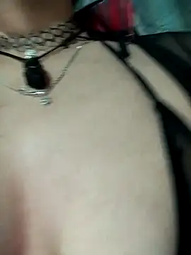 Snapshot of Valentina_Squirt- chatting on 11/26/25, 09:10 Valentina Squirt- online show from 11/26/25, 09:10