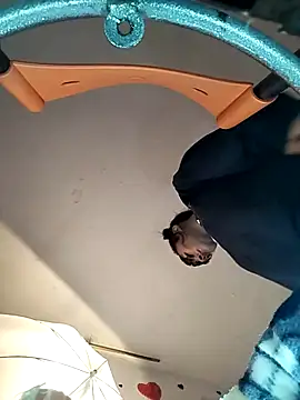 Snapshot of Valentina_Squirt- chatting on 12/02/25, 09:47 Valentina Squirt- online show from 12/02/25, 09:47