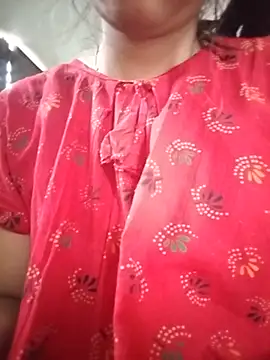 Snapshot of PEEHU-50 chatting on 06/17/26, 01:30 PEEHU-50 online show from 06/17/26, 01:30