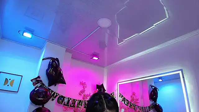 Snapshot of Gabriela_milani chatting on 10/30/25, 11:55 Gabriela milani online show from 10/30/25, 11:55