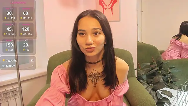 Lunel kitten online show from 10/12/25, 01:32