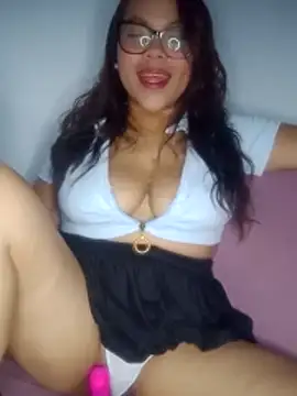 loren g08 online show from 11/26/25, 05:41