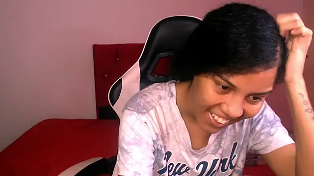 Tainara ebony online show from 10/20/25, 07:14