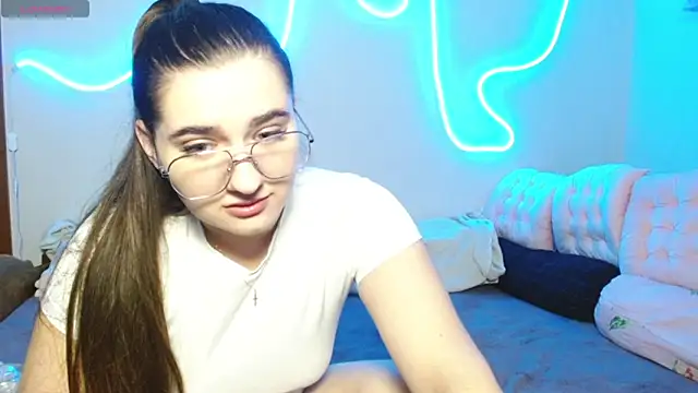 cutieblush online show from 10/03/25, 11:24