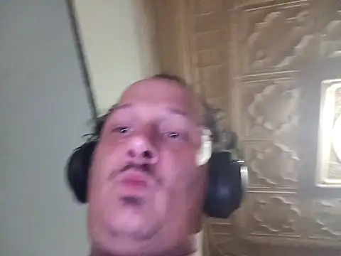 macKnd online show from 10/06/25, 06:49